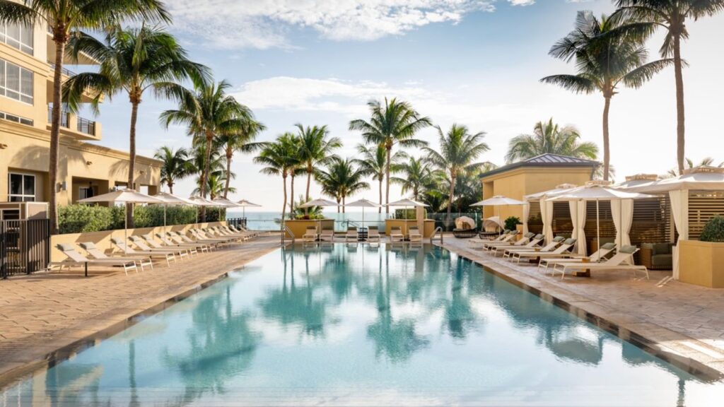 Palm Beach Marriott Singer Island pool