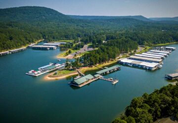 Marina, Mountain Harbor Resort, Turtle Cove Spa