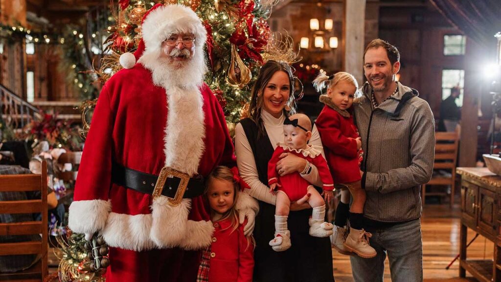 Gervasi Vineyard Unveils Magical Christmas Villa in Canton, Ohio, Healthy Living + Travel